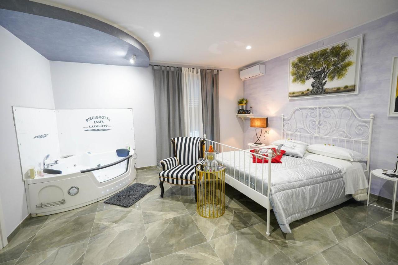 피조 Piedigrotta Magique Luxury B&B 외부 사진