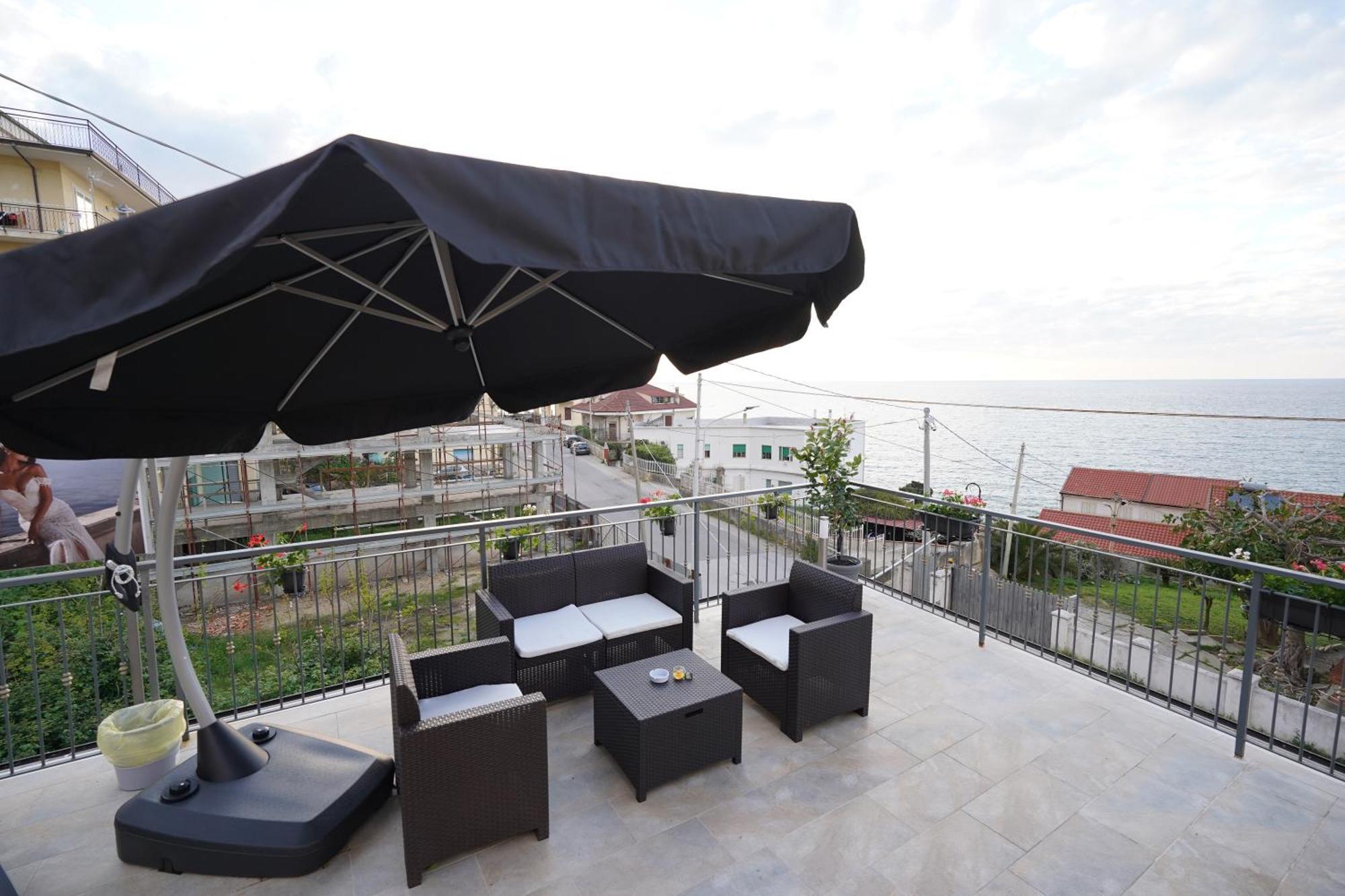 피조 Piedigrotta Magique Luxury B&B 외부 사진