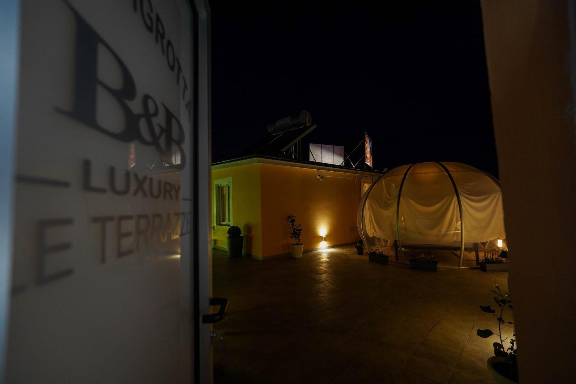 피조 Piedigrotta Magique Luxury B&B 외부 사진